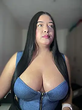 cami ortiz   online show from 03.09.25