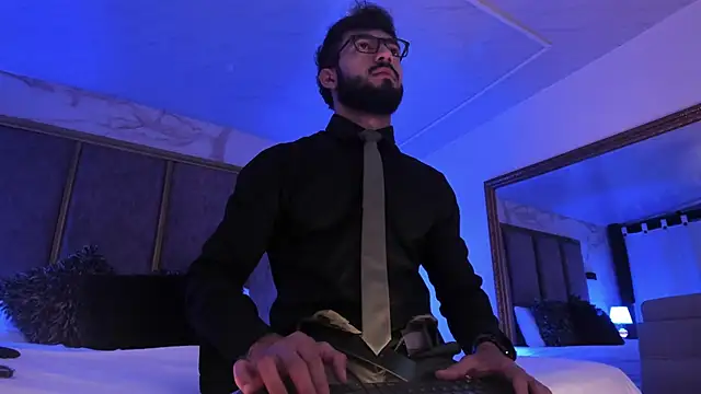 Snapshot of MarkWalker__ chatting on 03.03.25 MarkWalker online show from 03.03.25