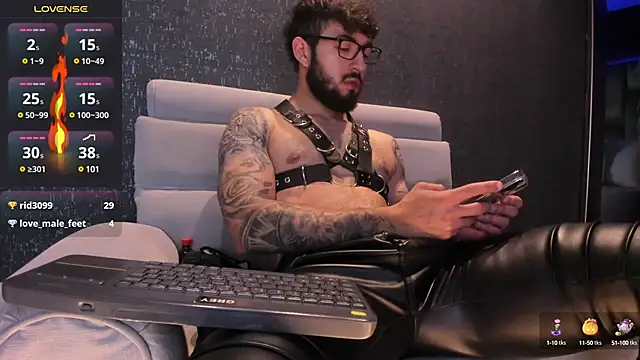 Snapshot of MarkWalker__ chatting on 03.15.25 MarkWalker online show from 03.15.25