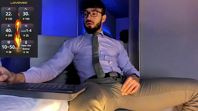 Snapshot of MarkWalker__ chatting on 03.21.25 MarkWalker online show from 03.21.25