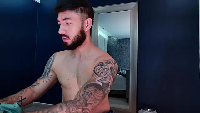 Snapshot of MarkWalker__ chatting on 09.29.25 MarkWalker online show from 09.29.25