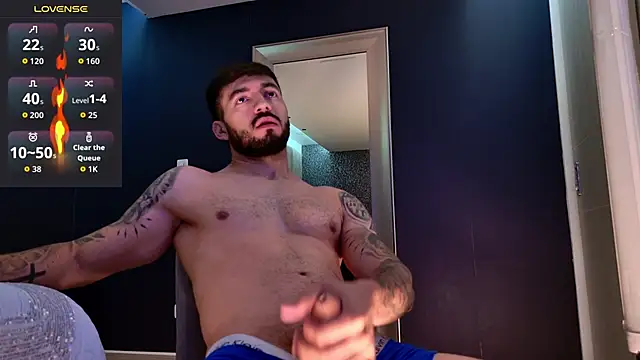 Snapshot of MarkWalker__ chatting on 10.06.25 MarkWalker online show from 10.06.25