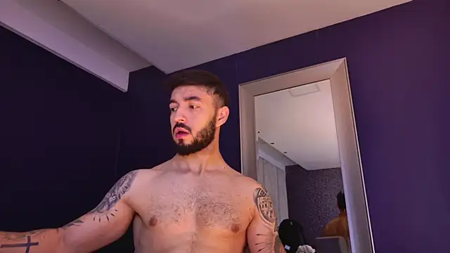 Snapshot of MarkWalker__ chatting on 10.14.25 MarkWalker online show from 10.14.25