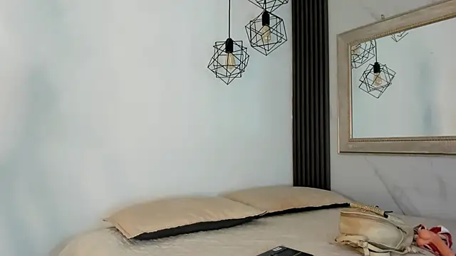 kristyl paez online show from 04.17.26