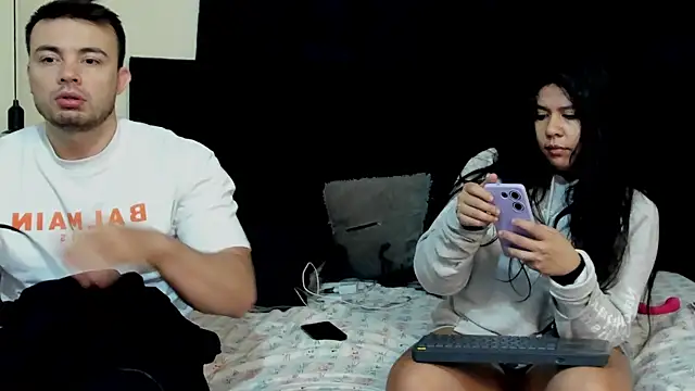 lissandthor13 online show from 10.21.25