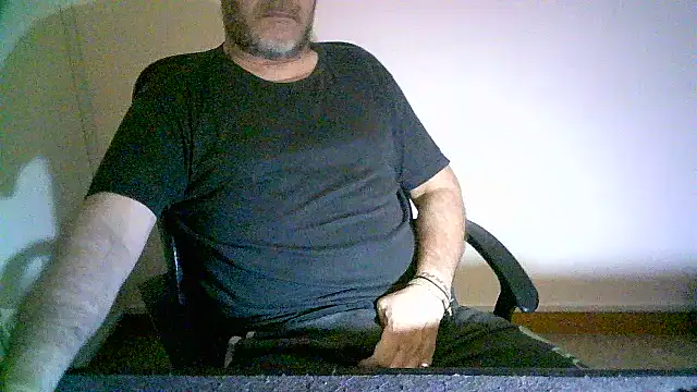 Greek Passion online show from 10.25.25