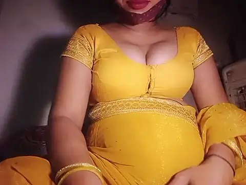 Snapshot of YUKTAPOWER chatting on 09.10.25 YUKTAPOWER online show from 09.10.25