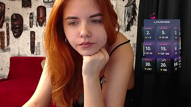 Snapshot of CrazyLaGirl chatting on 01.24.25 CrazyLaGirl online show from 01.24.25