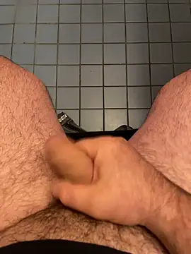 Snapshot of mpowerintime chatting on 10.10.25 mpowerintime online show from 10.10.25