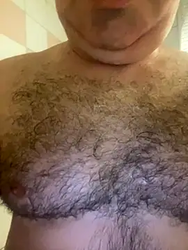 Snapshot of mpowerintime chatting on 10.13.25 mpowerintime online show from 10.13.25