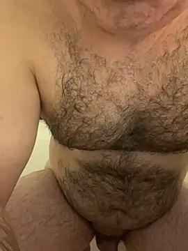 Snapshot of mpowerintime chatting on 10.14.25 mpowerintime online show from 10.14.25