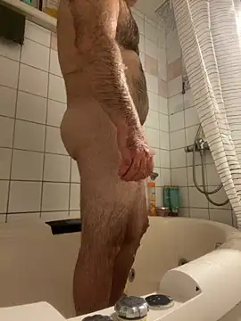 Snapshot of mpowerintime chatting on 11.07.25 mpowerintime online show from 11.07.25