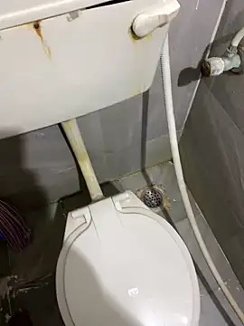 Rahuldhe22 online show from 12.31.24