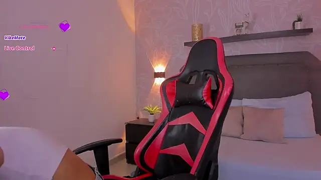 cora 22 online show from 10.27.25