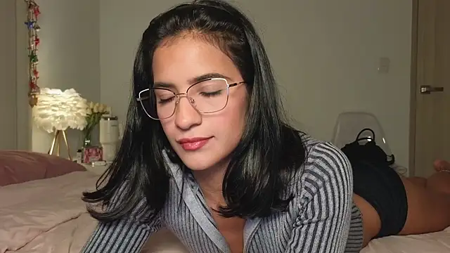 I am kat online show from 03.30.26