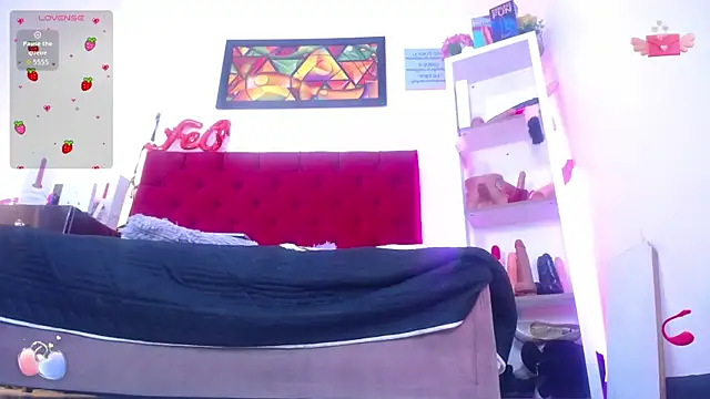 louise nails online show from 10.04.25