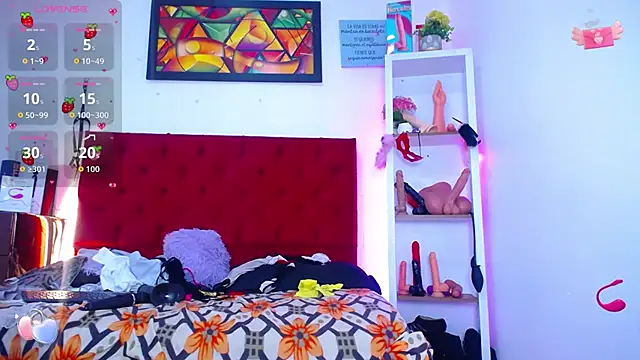 louise nails online show from 11.21.25