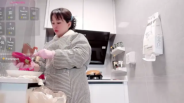 Vivian-6 online show from 03.10.26