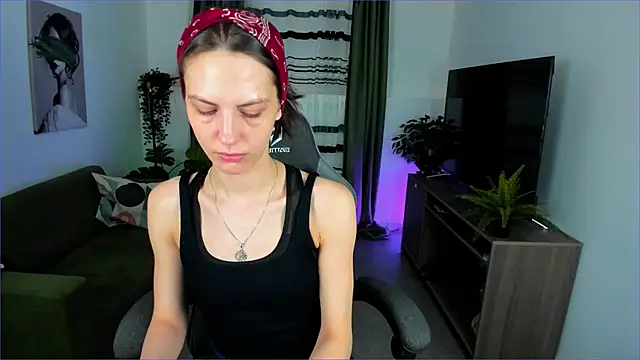 EmilyWilden online show from 01.16.25