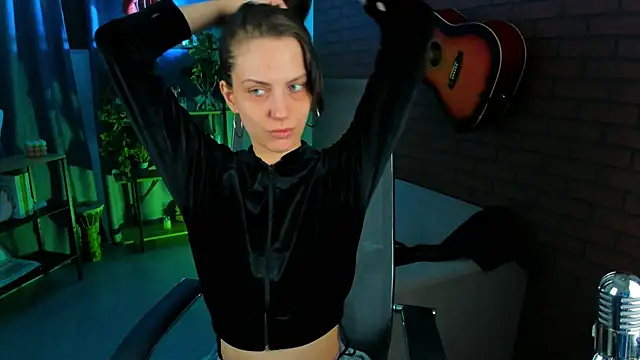EmilyWilden online show from 03.07.25