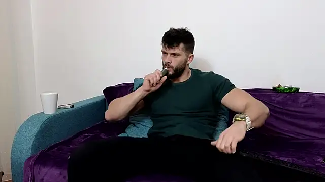 TheTopAlex online show from 12.16.24