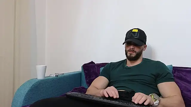 TheTopAlex online show from 12.18.24