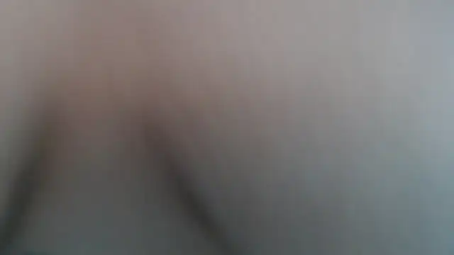 Snapshot of Laura_hottt chatting on 11.04.25 Laura hottt online show from 11.04.25