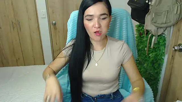 Neerea online show from 03.15.26