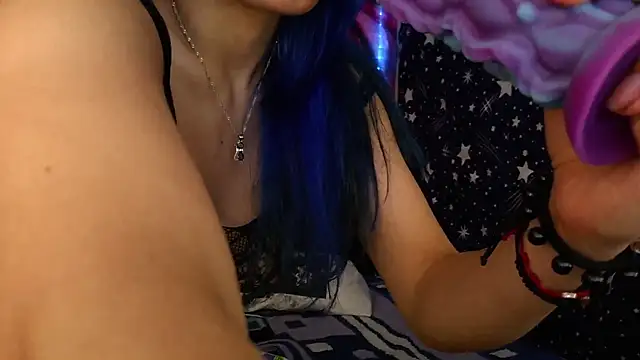 Snapshot of pussytight_pervert chatting on 02.11.26 pussytight pervert online show from 02.11.26