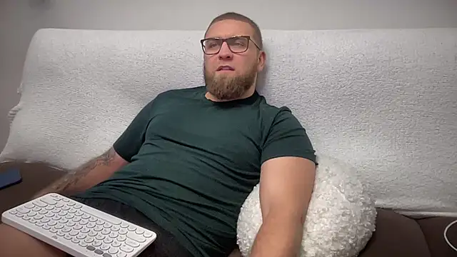 Bear bear  online show from 12.08.24