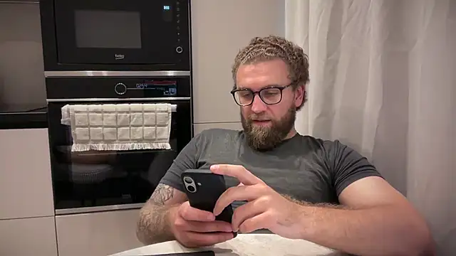 Snapshot of Bear_bear_ chatting on 07.13.26 Bear bear online show from 07.13.26
