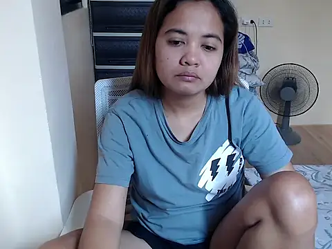 xTheLastVIRGINx online show from 01.19.26