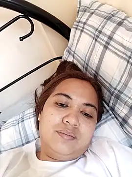 xTheLastVIRGINx online show from 04.17.26