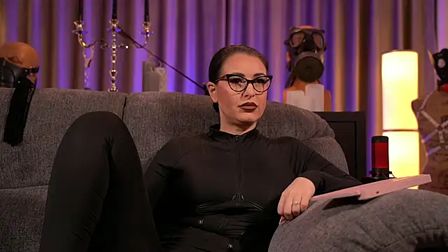 kelly kent online show from 12.04.24