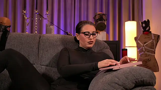 kelly kent online show from 12.05.24