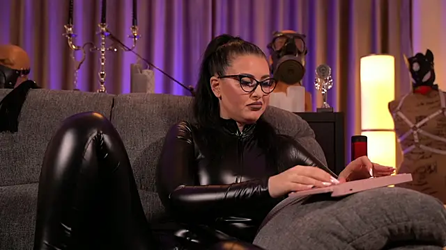 kelly kent online show from 12.10.24
