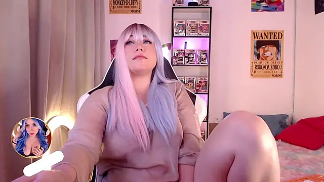 Snapshot of Emmy_Ruiz chatting on 10.04.25 Emmy Ruiz online show from 10.04.25