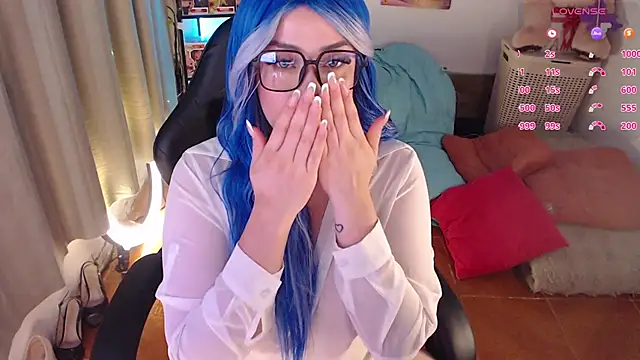 Emmy Ruiz online show from 03.07.26