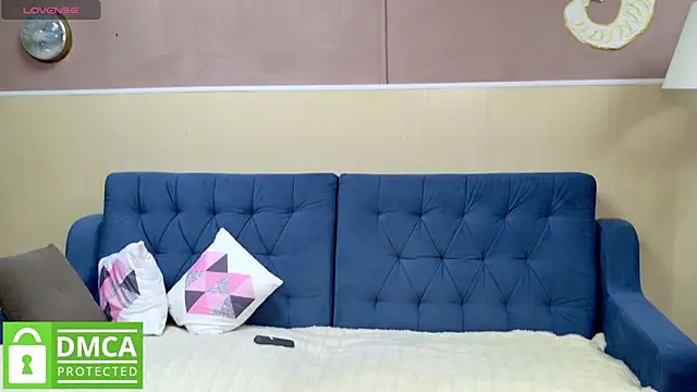 MyrtleGirl 5 online show from 11.11.25