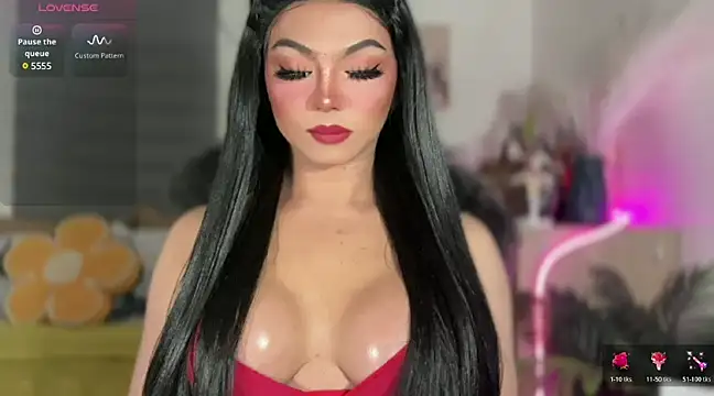 Snapshot of sassy_olivia chatting on 01.20.25 sassy olivia online show from 01.20.25