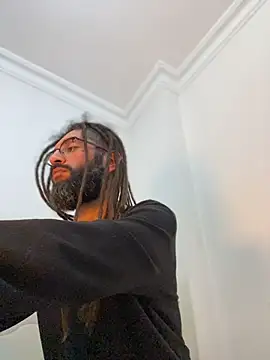 Snapshot of Addicted_Avocado chatting on 12.17.25 Addicted Avocado online show from 12.17.25