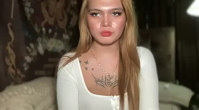 Snapshot of Claire_Brooke chatting on 02.03.25 Claire Brooke online show from 02.03.25