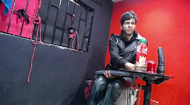 Snapshot of Master_rudeboy chatting on 02.15.25 Master rudeboy online show from 02.15.25