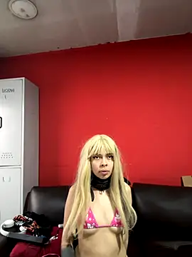 Snapshot of Master_rudeboy chatting on 10.13.25 Master rudeboy online show from 10.13.25