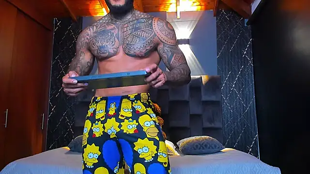 muscle man16 online show from 12.05.24