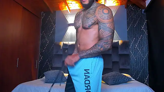 muscle man16 online show from 12.13.24