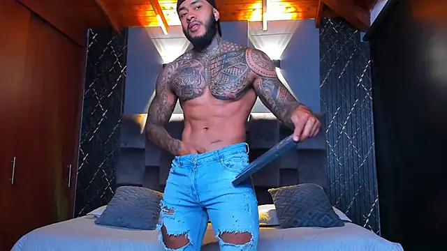 muscle man16 online show from 01.15.25