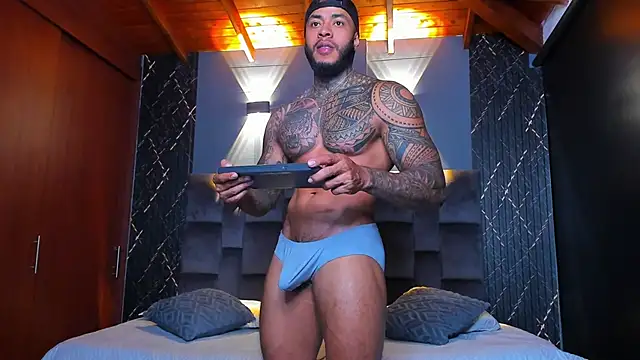 muscle man16 online show from 01.20.25