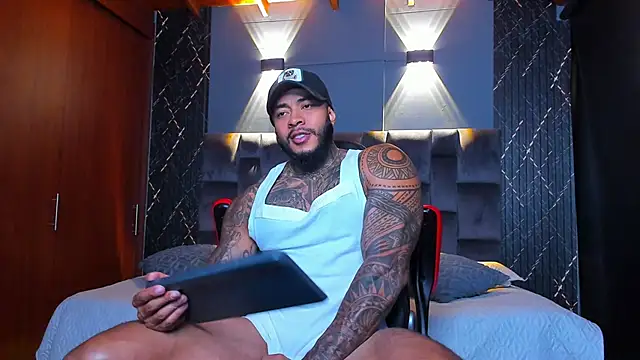 muscle man16 online show from 01.24.25