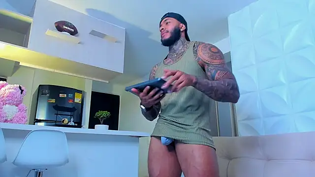muscle man16 online show from 01.29.25